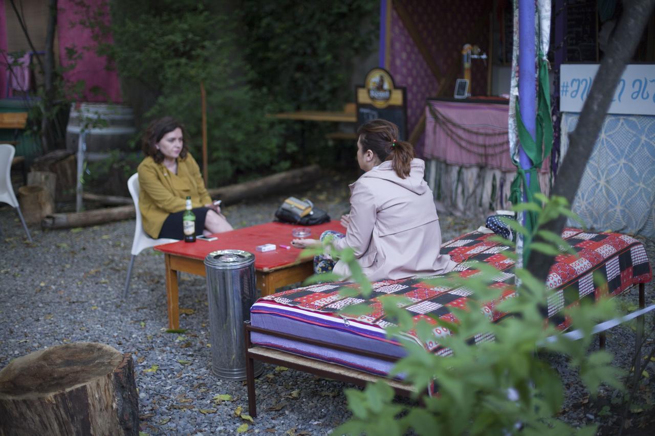 Zgarbi Hostel Tbilisi Ngoại thất bức ảnh
